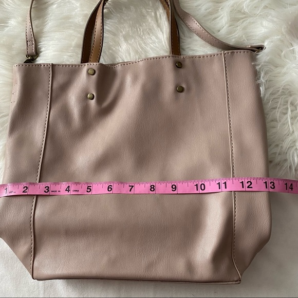 Taupe • Vegan Shoulder Bag - Picture 6 of 8